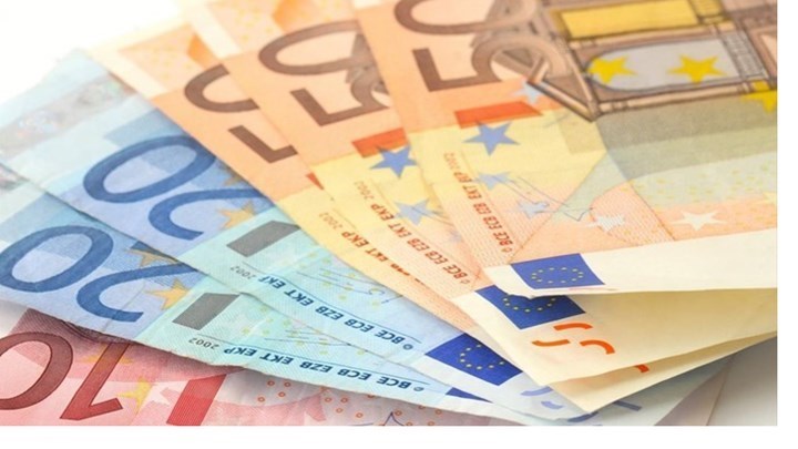 Επίδομα 800 ευρώ: Τελειώνει η προθεσμία για δηλώσεις αναστολών συμβάσεων