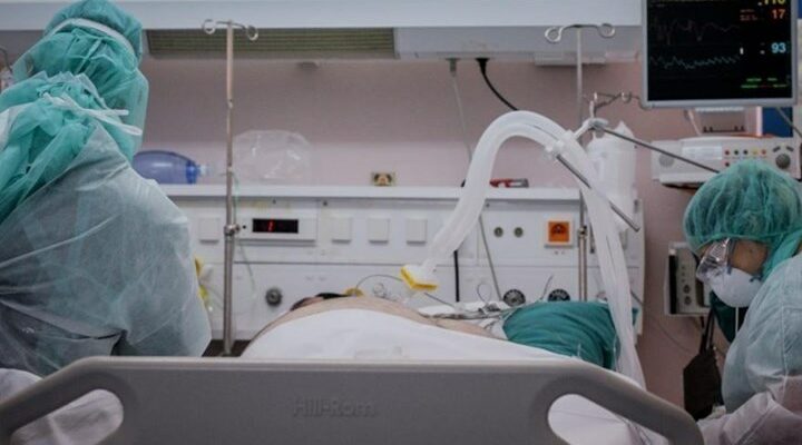 Κορονοϊός: Νοσηλεύονται 4.400 ασθενείς - Στο 86% η πληρότητα ΜΕΘ στη χώρα, στο 99% στη Βόρεια Ελλάδα