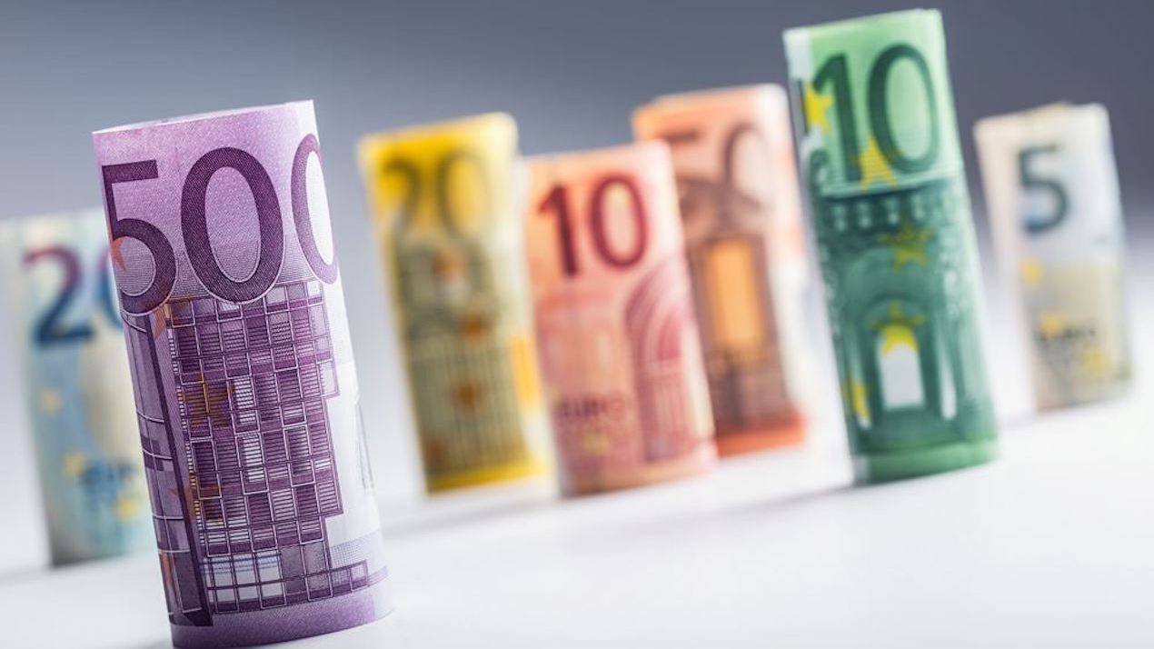 Capital Economics: Η ΕΚΤ θα αυξήσει το PEPP στα 2 τρισ., με διάρκεια έως τα μέσα του 2022