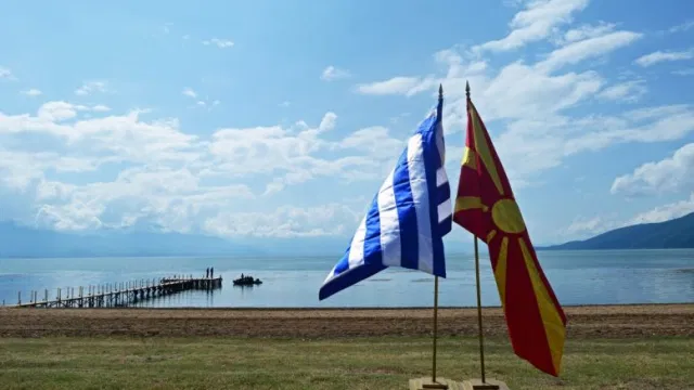 Πάει, ξεχάστηκε και το Μακεδονικό!