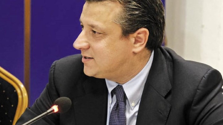 Δερμιτζάκης: Γιατί είναι επικίνδυνος ο εμβολιασμός