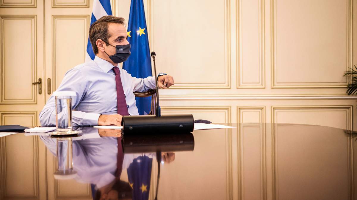 Βουλευτές κατά Μαξίμου και «επιτελικού κράτους»
