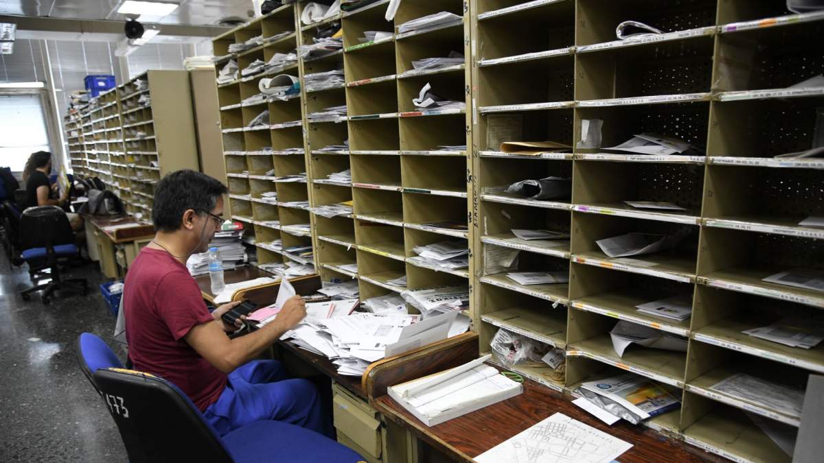 Σχέδιο μετασχηματισμού των ΕΛΤΑ – Έντονες αντιδράσεις της αντιπολίτευσης