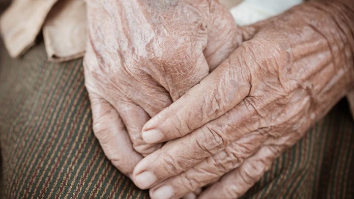 Λαμία: 50 κρούσματα κορονοϊού σε γηροκομείο