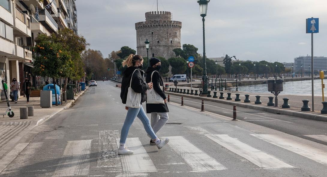 Ο «χάρτης» των κρουσμάτων: Σταθερά πρώτη η Θεσσαλονίκη - Στο «κόκκινο» Λάρισα και Πέλλα