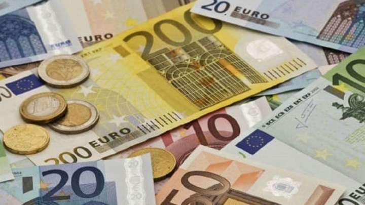Χριστουγεννιάτικος μποναμάς σε 80.000 επιστήμονες