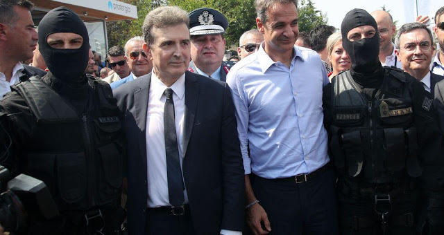 Ευτυχώς που υπάρχουν τα social media…