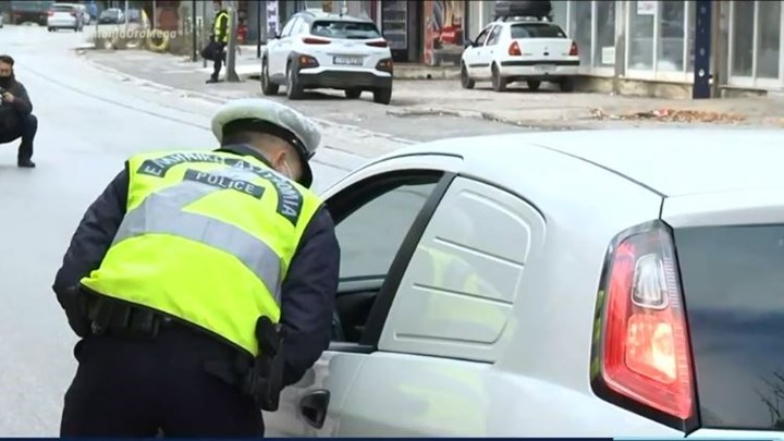 Αυστηροί έλεγχοι στη Δυτική Αττική για την εφαρμογή της καραντίνας