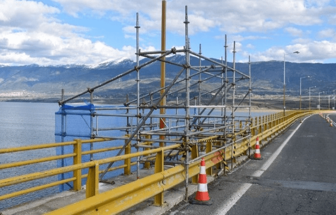 Εισαγγελική παρέμβαση για τη γέφυρα Σερβίων – Όλα ρημαδιό