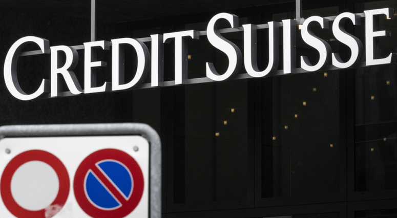 Credit Suisse: Πώς οι κερδοσκόποι έβγαλαν $140 εκατ. επενδύοντας στην κατάρρευσή της