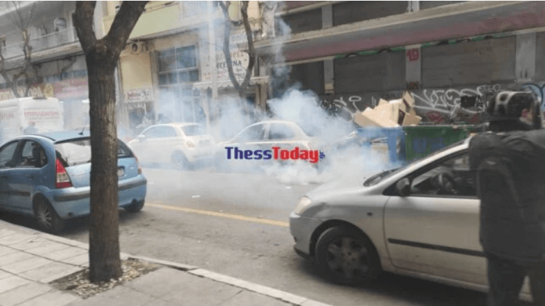 Επεισόδια στη Θεσσαλονίκη – ΒΙΝΤΕΟ