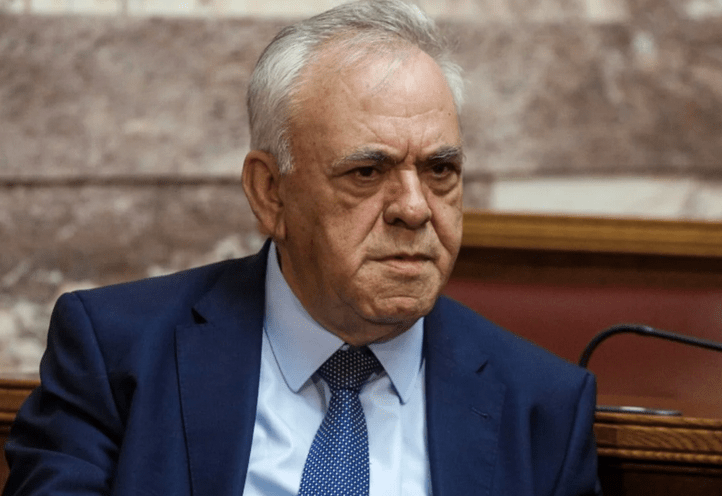 Δραγασάκης: Ουδεμία φορολογία προανήγγειλα – Tι απαντά στον Γιάννη Οικονόμου