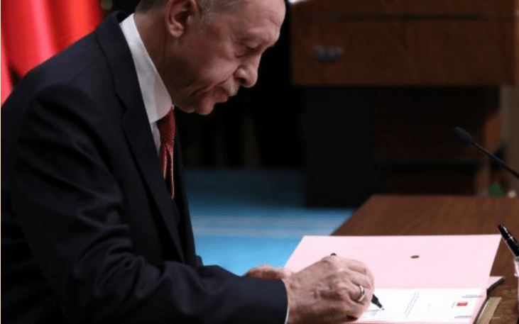 Τα προεκλογικά δώρα του Ερντογάν