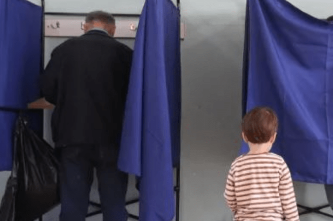 «Κρας τεστ» στα πρώτα συνθήματα ΝΔ – ΣΥΡΙΖΑ – ΠΑΣΟΚ