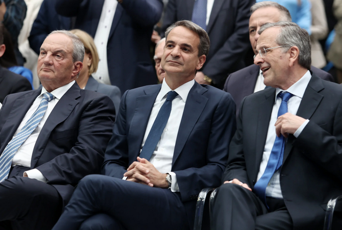 Ζάππειο: Μήνυμα ενότητας και νίκης της Ν.Δ. από Μητσοτάκη, Σαμαρά και Καραμανλή