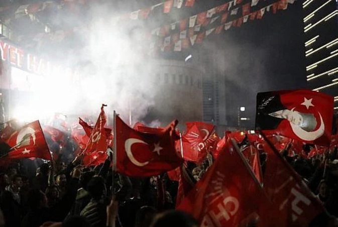 Τουρκία: «Η ένταση των εκλογών και η επόμενη ημέρα»