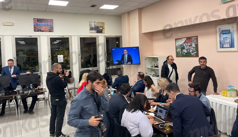 Εκλογές 2023 – Debate: Σε θέση μάχης οι δημοσιογράφοι στο κέντρο Τύπου – ΦΩΤΟ