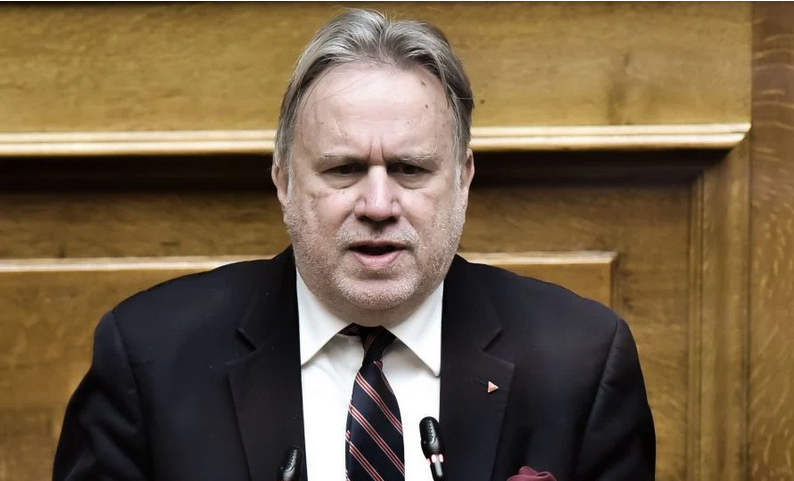 Αποσύρεται από τις εκλογές ο Γιώργος Κατρούγκαλος