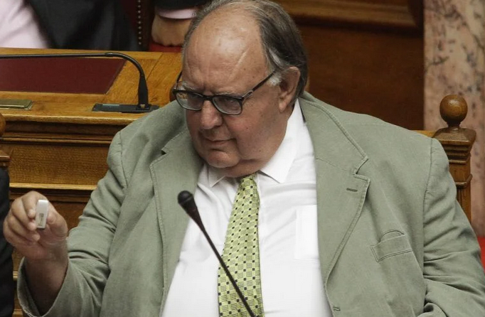 Ο πολιτικός κόσμος αποχαιρετά τον Θεόδωρο Πάγκαλο