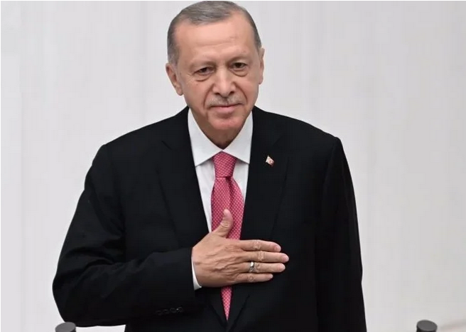 Οι απειλες που κρύβει για την Ελλάδα η παντοδύναμη πλέον παρουσία του Ερντογαν στην πολιτική ζωή της Τουρκίας