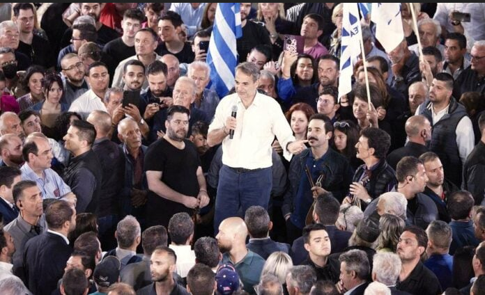 Οι 5+1 λόγοι που οδήγησαν τον Μητσοτάκη στο θριαμβευτικό 41%