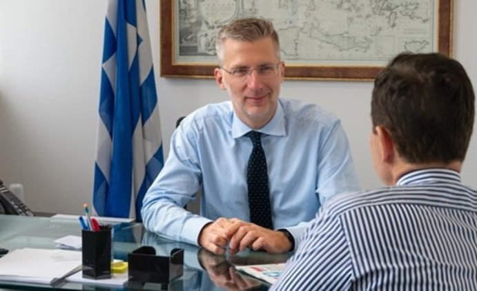 Στη ΝΔ φοβουνται μήπως την πατήσουν με τον Σκερτσο οπως ο Συριζα με τον Κατρουγκαλο