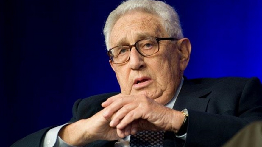 Bόμβα Kissinger: Απόλυτα πιθανός ένας πόλεμος μεταξύ ΗΠΑ και Κίνας λόγω της Ταϊβάν - Το κόστος θα είναι τεράστιο