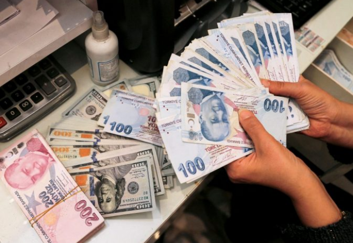 Τουρκία: Φτάνει η ώρα της κρίσης για Σιμσέκ και Ερκάν