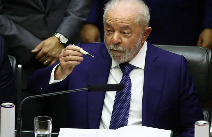 Βραζιλία: Ετοίμαζαν πραξικόπημα για να μην αναλάβει ο Λούλα; – Τι βρέθηκε σε κινητό συνεργάτη του Ζ.Μπολσονάρου