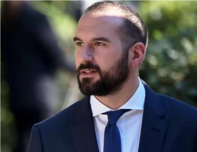 Παραιτήθηκε ο Τζανακόπουλος από τα κομματικά όργανα