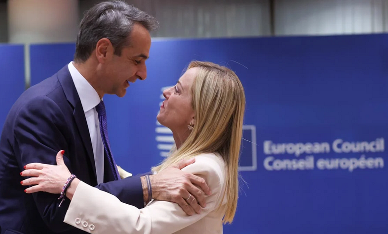 Σε κίνδυνο η Ελλάδα μετά την αποτυχία Μητσοτάκη στο μεταναστευτικό