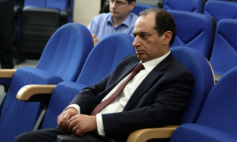 Σπίρτζης: Βολές στο οικονομικό επιτελείο του ΣΥΡΙΖΑ – «Κάποια στελέχη γκρίζαραν τις θέσεις μας»