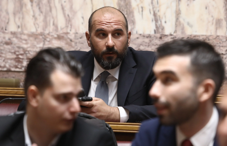 Εστία: Προς ανεξαρτητοποίηση τουλάχιστον 10 βουλευτές του ΣYΡΙΖΑ μετά το «είστε σκουπίδια του ΠΑΣΟΚ»