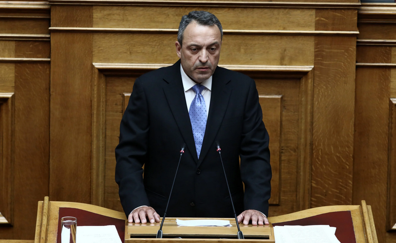 Ο Στίγκας και οι… προφήτες του ελληνικού εθνικισμού – Προσπάθησε να πάρει αποστάσεις από Κασιδιάρη