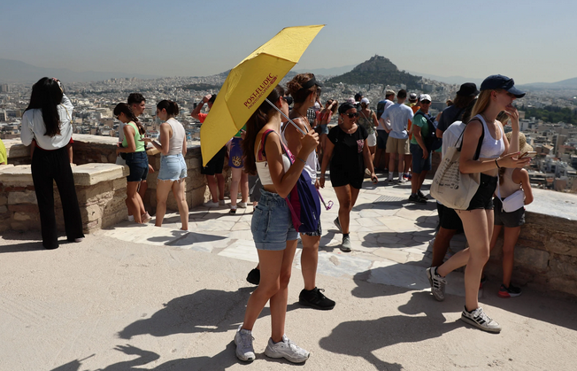 Επελαύνει ο καύσωνας «Κλέων»: Πού ξεπέρασε τους 44°C η θερμοκρασία – Κόβουν την ανάσα εικόνες από θερμική κάμερα