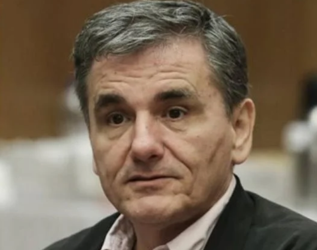 Και ο Ευκλείδης Τσακαλώτος ανακοίνωσε την υποψηφιότητά του για την ηγεσία του ΣΥΡΙΖΑ