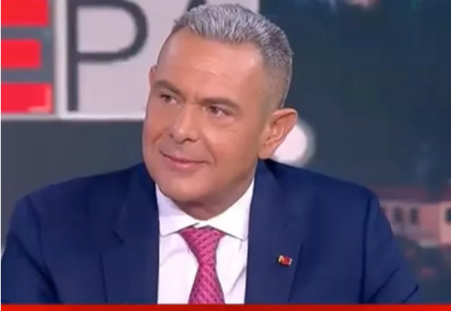 Ηχηρή παρέμβαση απο τον Πανο Καμμενο μεσα στη νύχτα για τις φωτιες