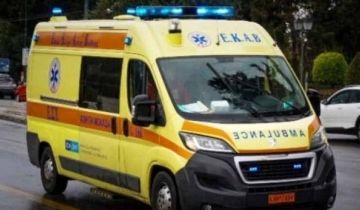 Πάτρα: Έπεσε τμήμα γέφυρας στην Περιμετρική
