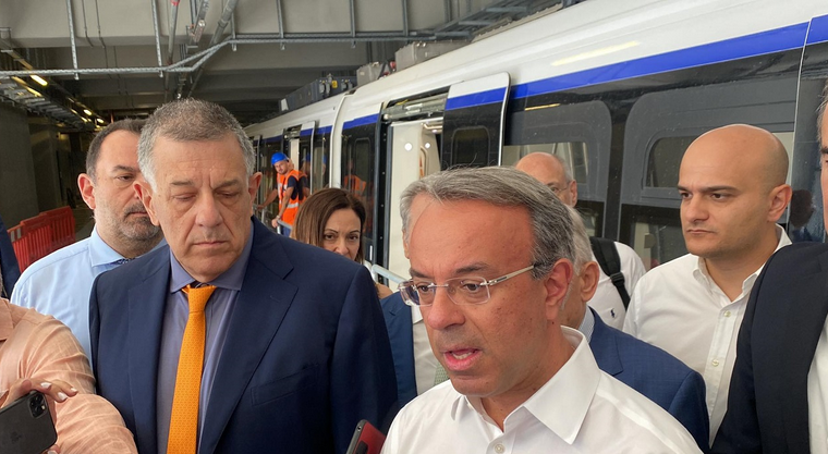 Σταϊκούρας : Σοβαρές αποφάσεις για τον ΟΑΣΘ
