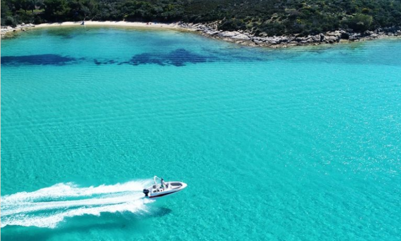 Βόρεια Ελλάδα: Εκτοξεύεται ο οδικός τουρισμός – Επισκέψεις αυθημερόν για ένα μπάνιο