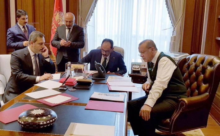 Αποκάλυψη: Ιδού γιατί ο Erdogan έβαλε σε θέσεις – κλειδιά τα «δικά του παιδιά», τον αινιγματικό Fidan και τον …σοφό Kalin