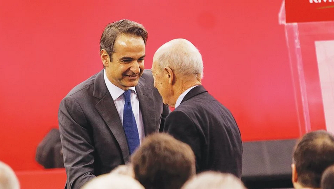 Μητσοτάκης: Με συνταγή Σημίτη, εκμεταλλευόμενος την παντοδυναμία του και τη διάλυση της αντιπολίτευσης, θα προσπαθήσει να οικοδομήσει το δικό του, προσωπικά ελεγχόμενο σύστημα εξουσίας