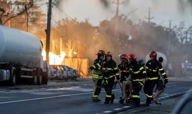 Βουκουρέστι: Δύο νεκροί και 56 τραυματίες από την έκρηξη στο πρατήριο καυσίμων – ΦΩΤΟ & ΒΙΝΤΕΟ