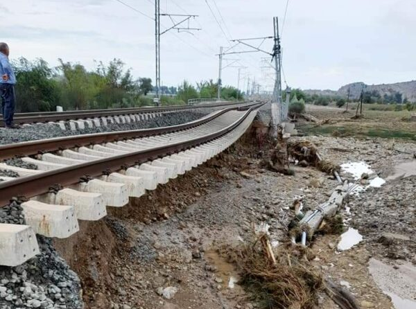 Σιδηρόδρομος: εικόνες βιβλικής καταστροφής στο δίκτυο της Θεσσαλίας απο την κακοκαιρία Daniel