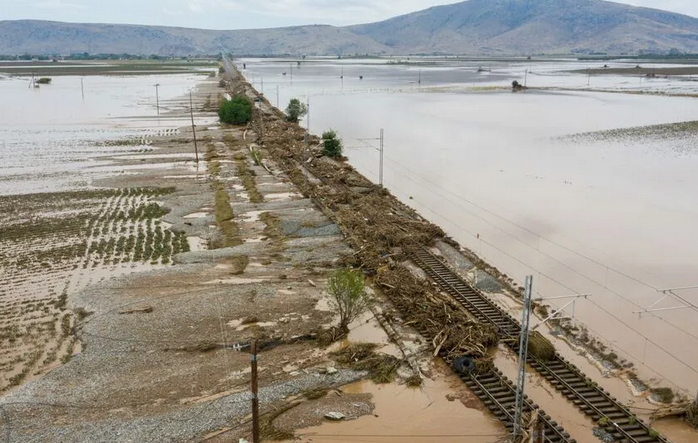 Νέο κύμα κακοκαιρίας πλήττει Θεσσαλία, Ήπειρο και Βόρεια Πελοπόννησο: Φόβοι για νέες καταστροφές