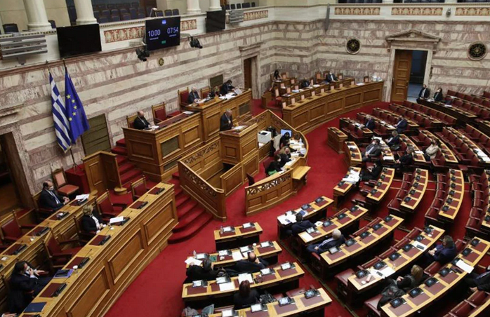 Βουλή: Τέλος τα ΝΠΔΔ των δήμων – Παρακολούθηση επιδόσεων και αναμόρφωση του συστήματος διακυβέρνησης των ΟΤΑ