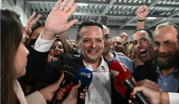 Στέφανος Κασσελάκης: Από πρόεδρος του ΣυΡιζΑ, υπαρχηγός του Ανδρουλάκη