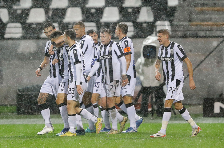 ΠΑΟΚ – Πανσερραϊκός 5-0: «Χόρευε» στη βροχή