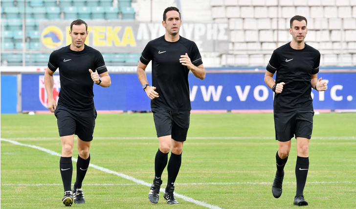 Super League: Οι διαιτητές αποφάσισαν αποχή, προς αναβολή η 14η αγωνιστική
