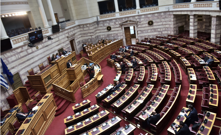 Βουλή: «Πέρασε» με 158 «ναι» το νέο φορολογικό νομοσχέδιο
